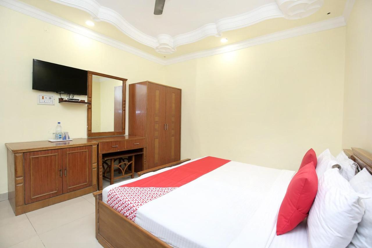 Hotel Oyo 15667 Anand Amritsar